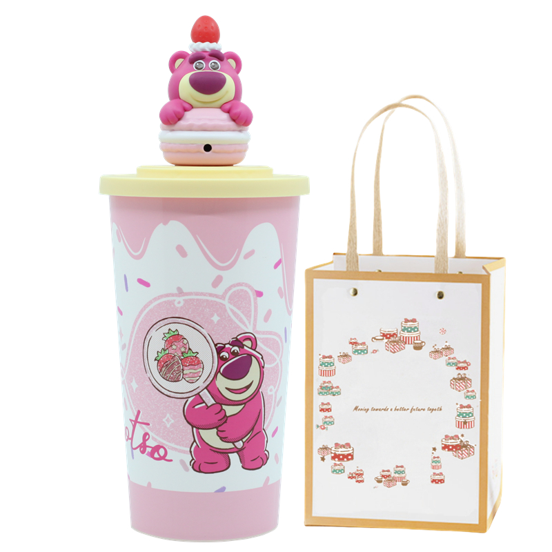 

Пластиковые стаканы для воды Disney, Strawberry Macaron Doll Cup (Front Blowing Glow In The Dark)