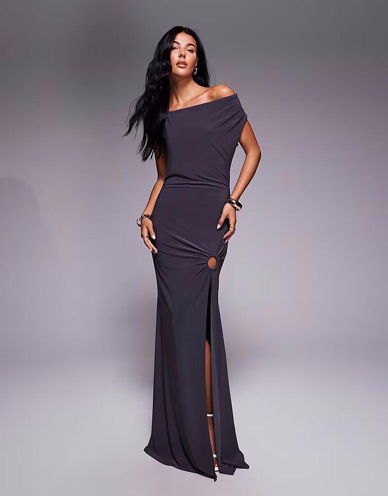 

Длинное платье с асимметричным ремешком, сборками и серебристой отделкой в сланцево-сером цвете Asos Design