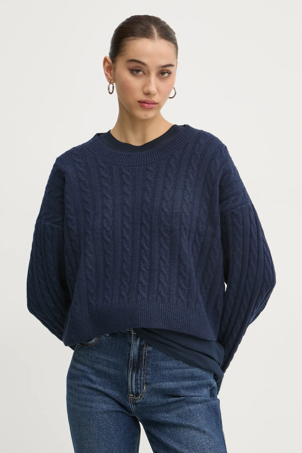 

Свитер Hollister Co., темно-синий