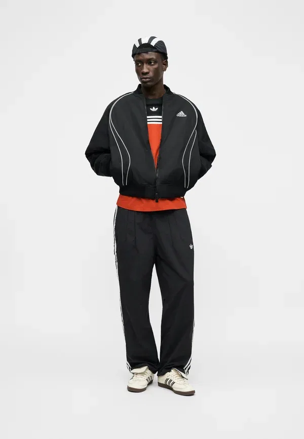 Куртка Teamgeist light jacket Adidas Originals, черный — фото 3