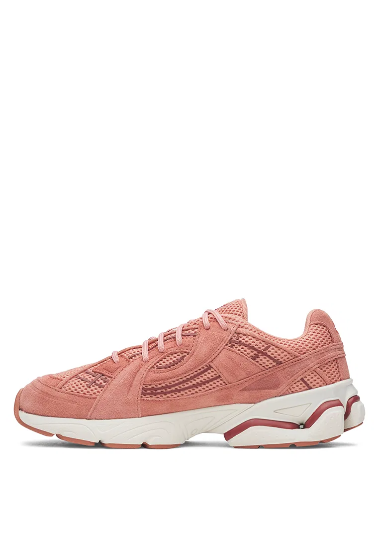 Кроссовки женские, замша, Sola Suede Under Armour, красный/розовый — фото 3