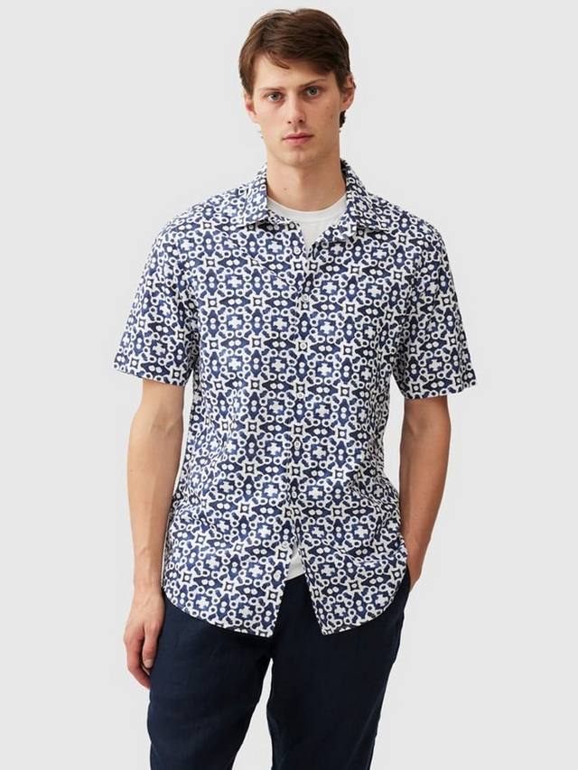 

Футболка Palliser Bay с гео-принтом из льняной смеси Regular Fit с короткими рукавами Rodd & Gunn, Indigo