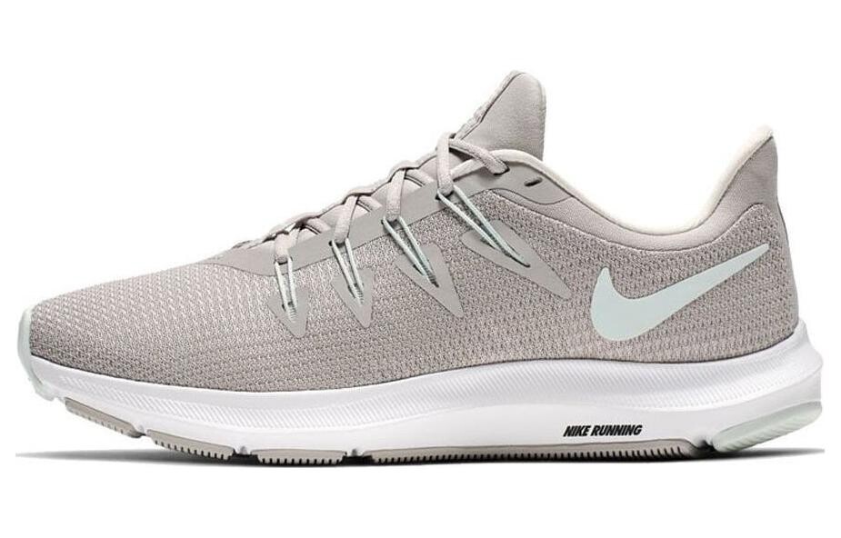

Кроссовки женские Quest 2 с низким верхом коричневого цвета Nike