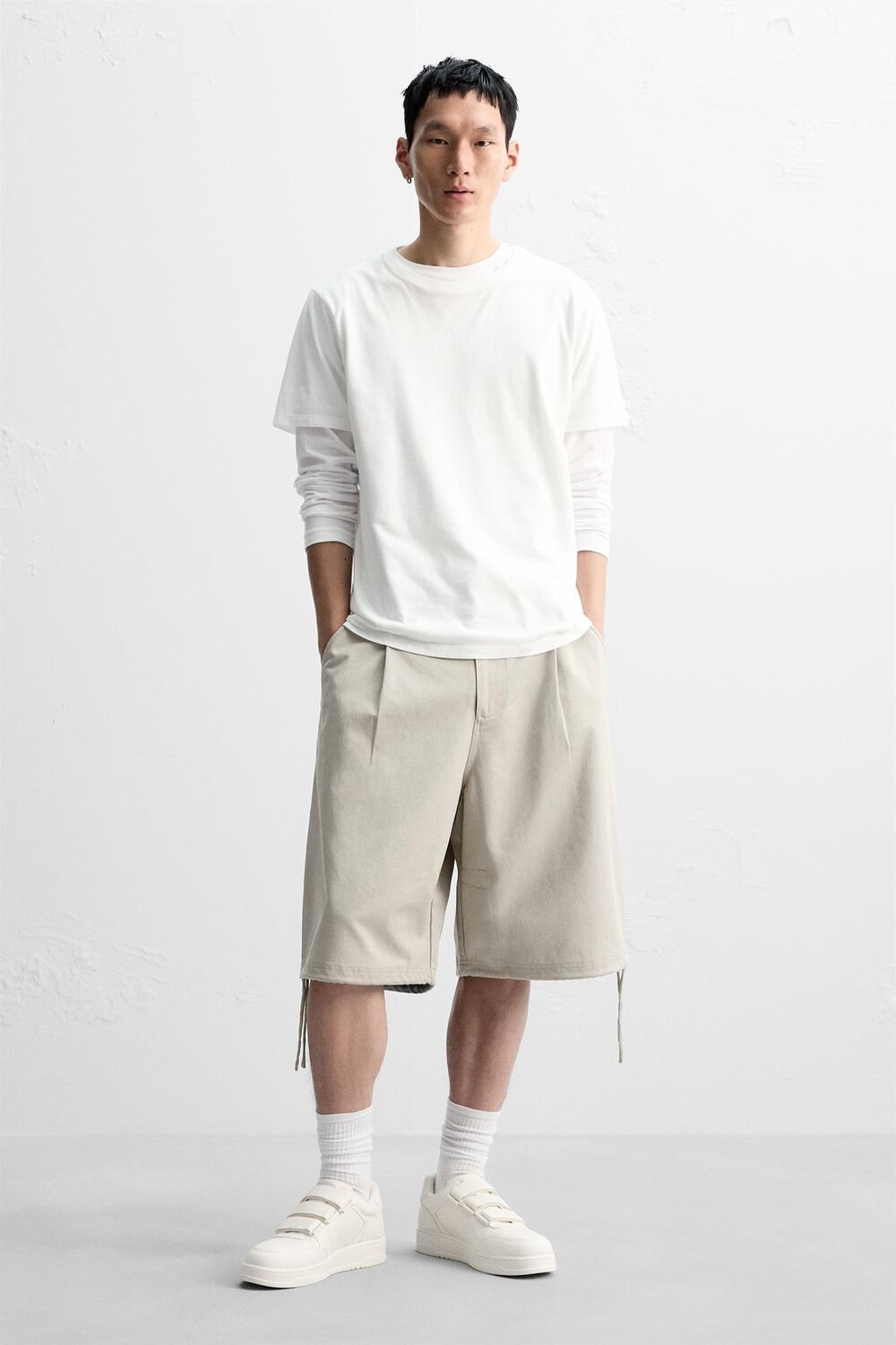 

Кроссовки с ремнями ZARA, цвет bone white