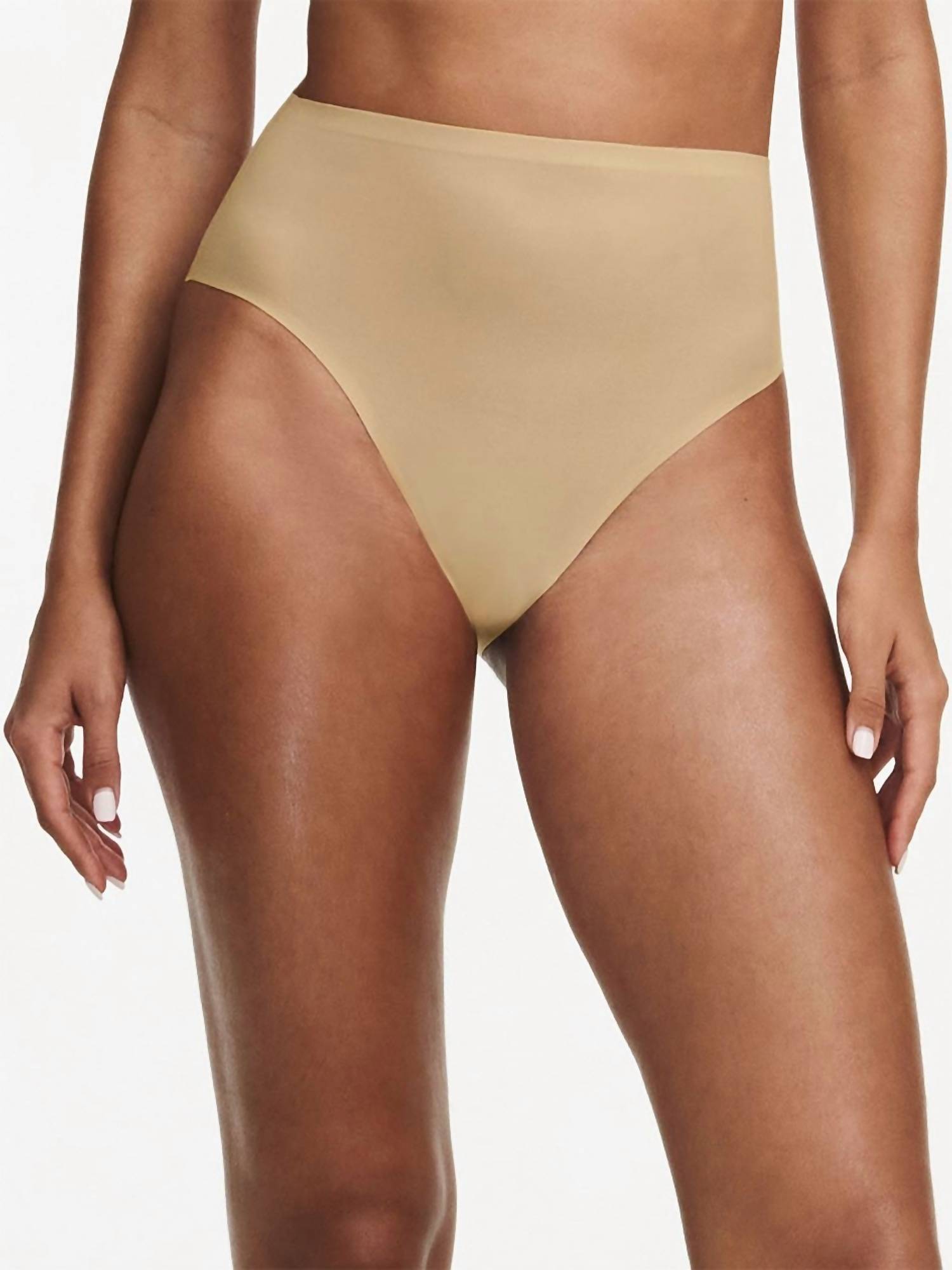 

Трусы Softstretch Hi Cut в цвете Nude Sand Chantelle