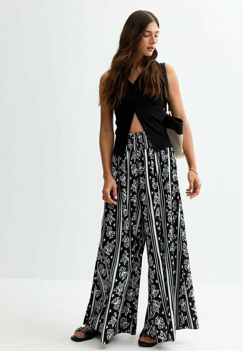 

Брюки FLORAL PRINT New Look, черный