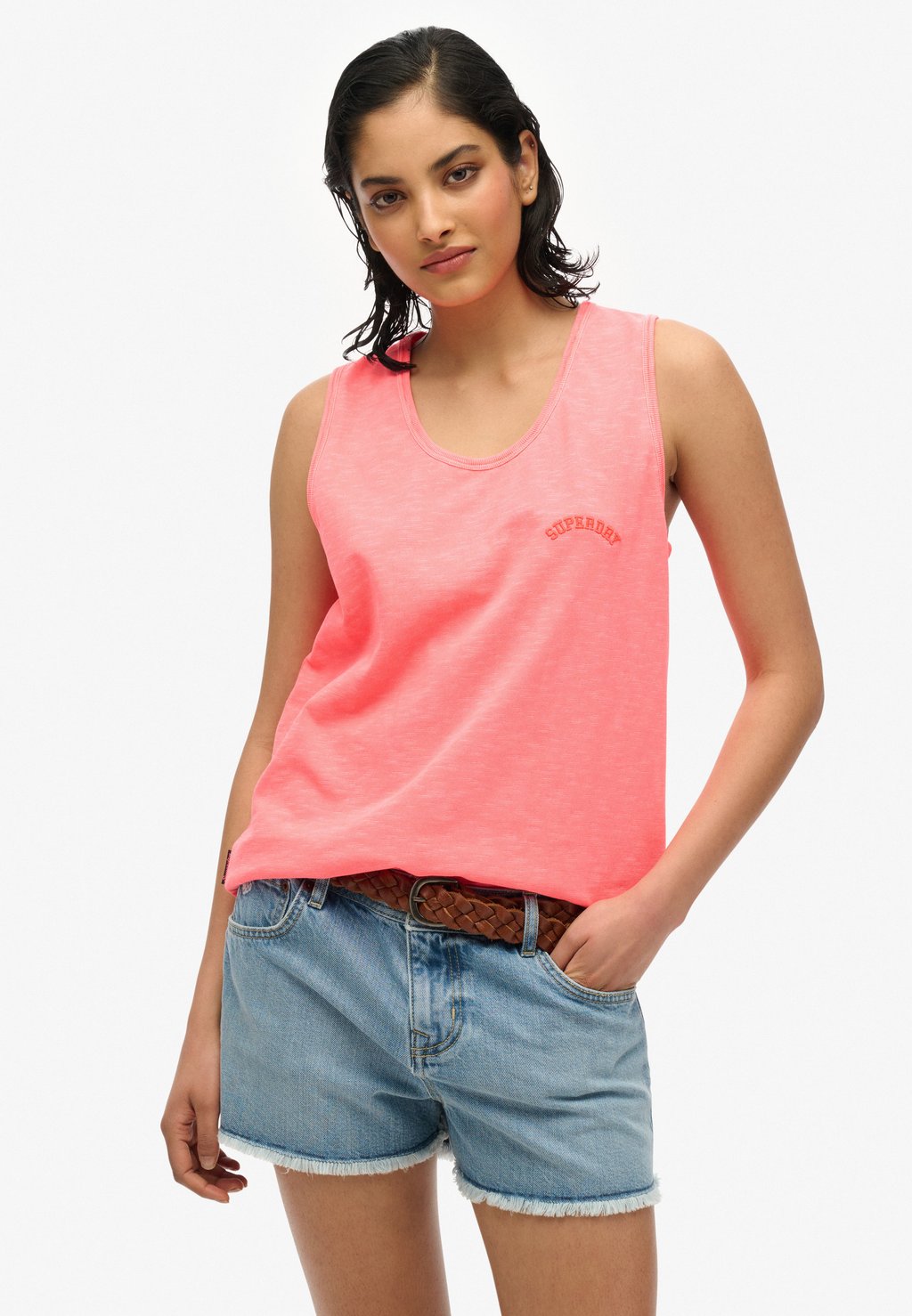 

Топ ESSENTIAL LOGO GARMENT DYE Superdry, коралловый