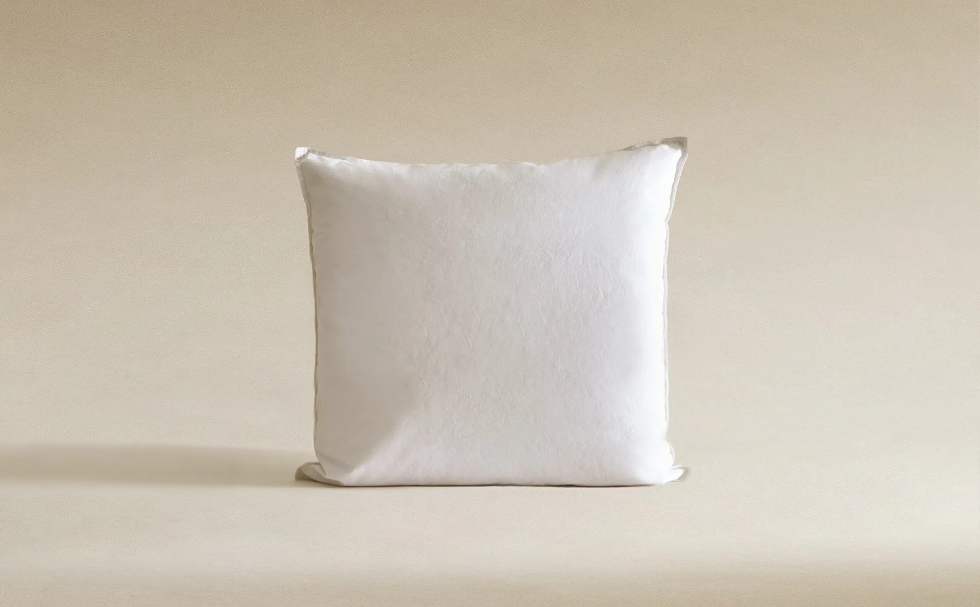 

Наполнитель подушки из мягкого волокна Zara Home, белый