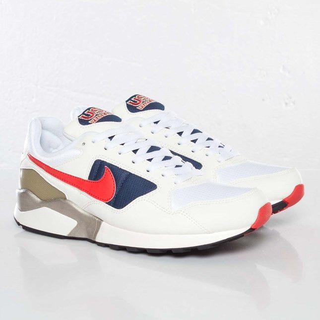 

Кроссовки Air Pegasus 92 Qs, красный