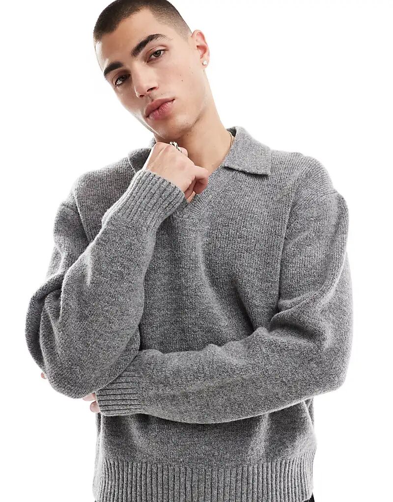 

Джемпер оверсайз серого цвета Bershka