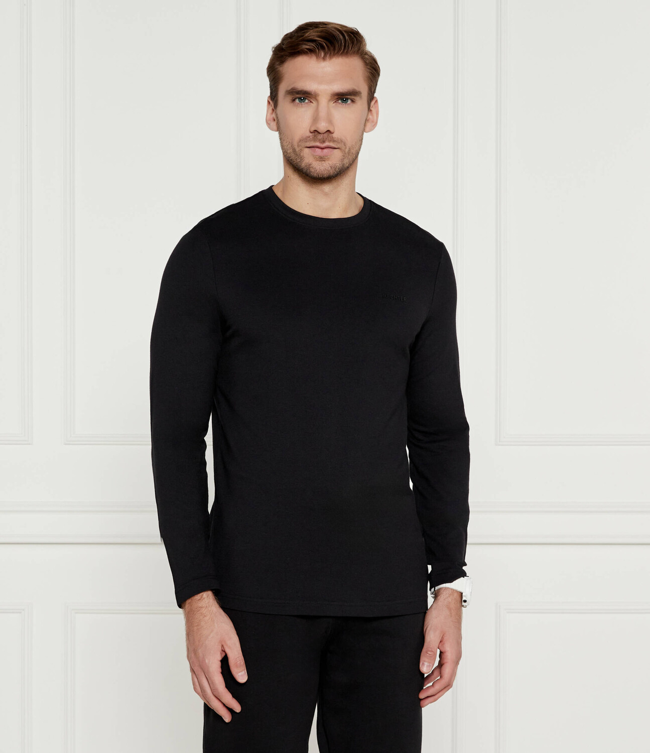 

Лонгслив Hechter Paris Regular Fit, черный