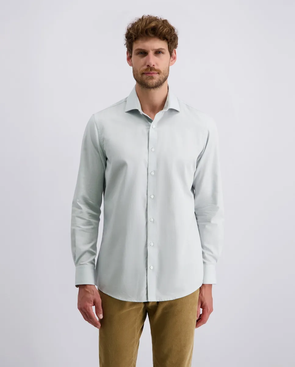 

Мужская рубашка Dobby Modern Fit M/L, белая двухцветная структура Pierre Cardin