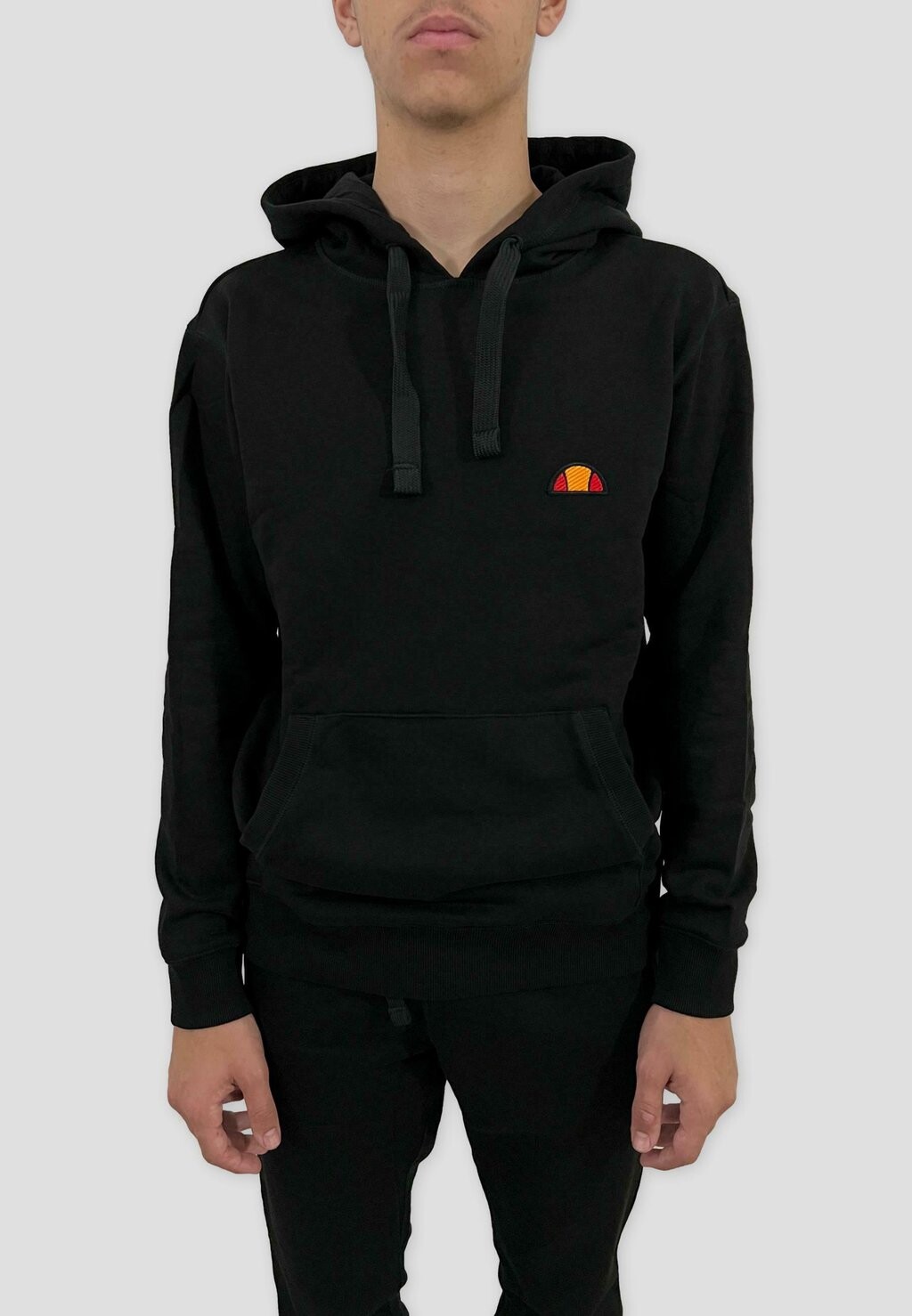 

Толстовка Ellesse, черный
