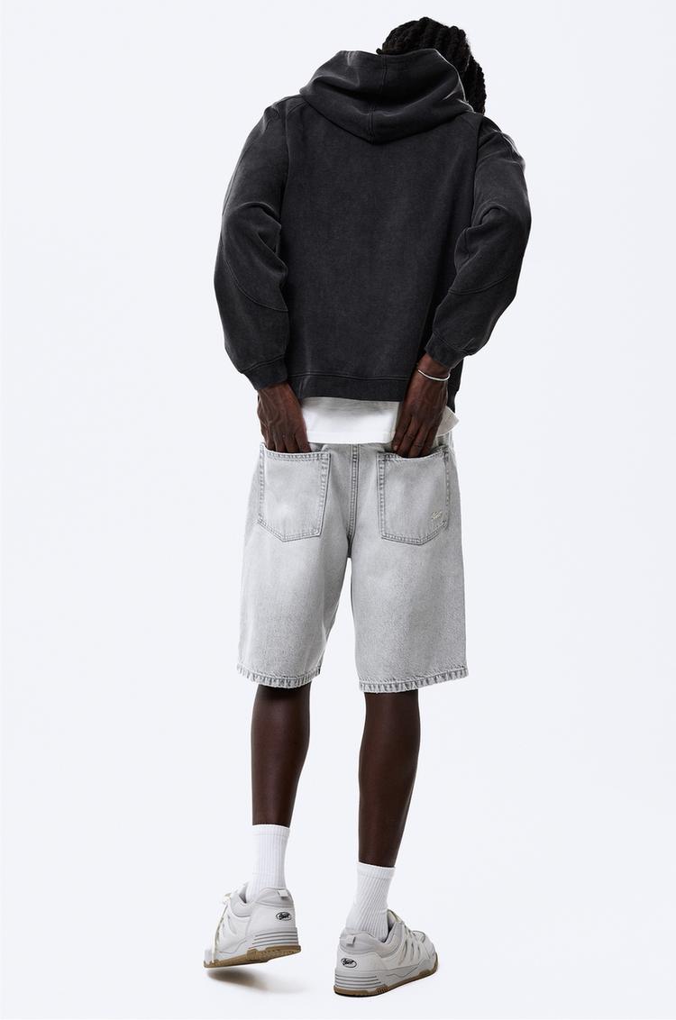 

Мешковатые джинсовые шорты-бермуды Pull And Bear, серый