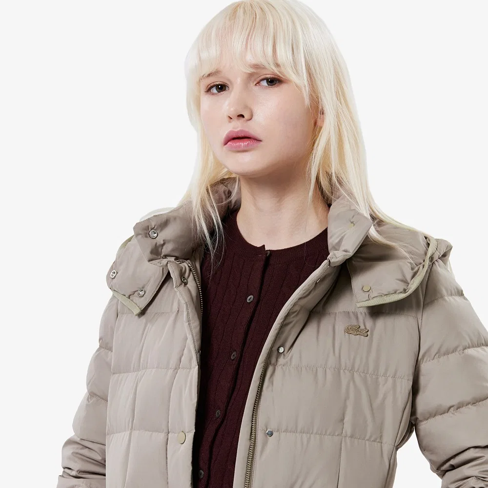 Пуховик Lacoste Бежевый, приталенный, средней длины со съемным капюшоном — фото 3