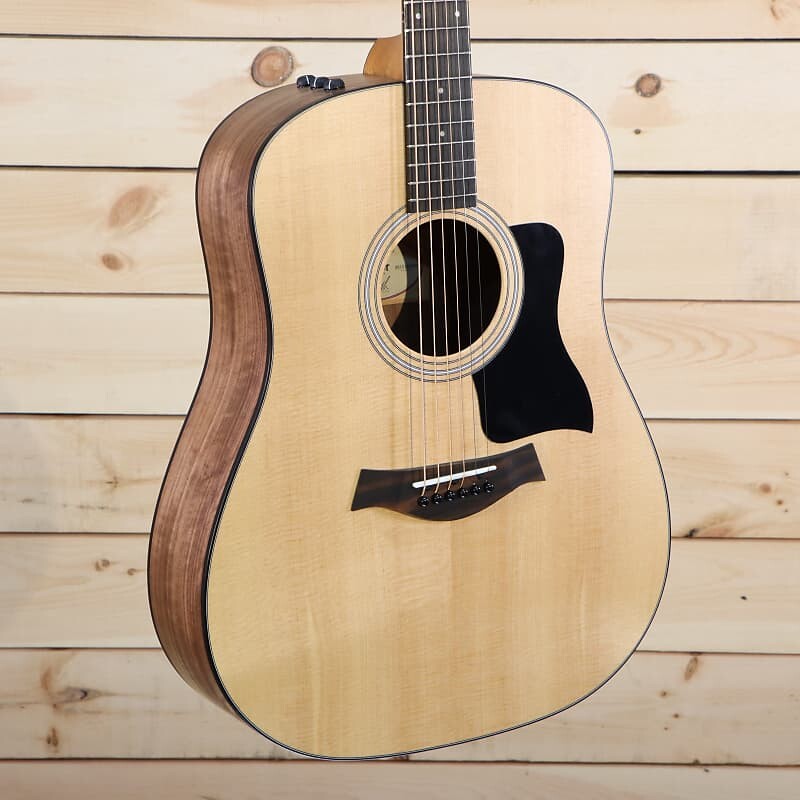 

Акустическая гитара Taylor 110e -