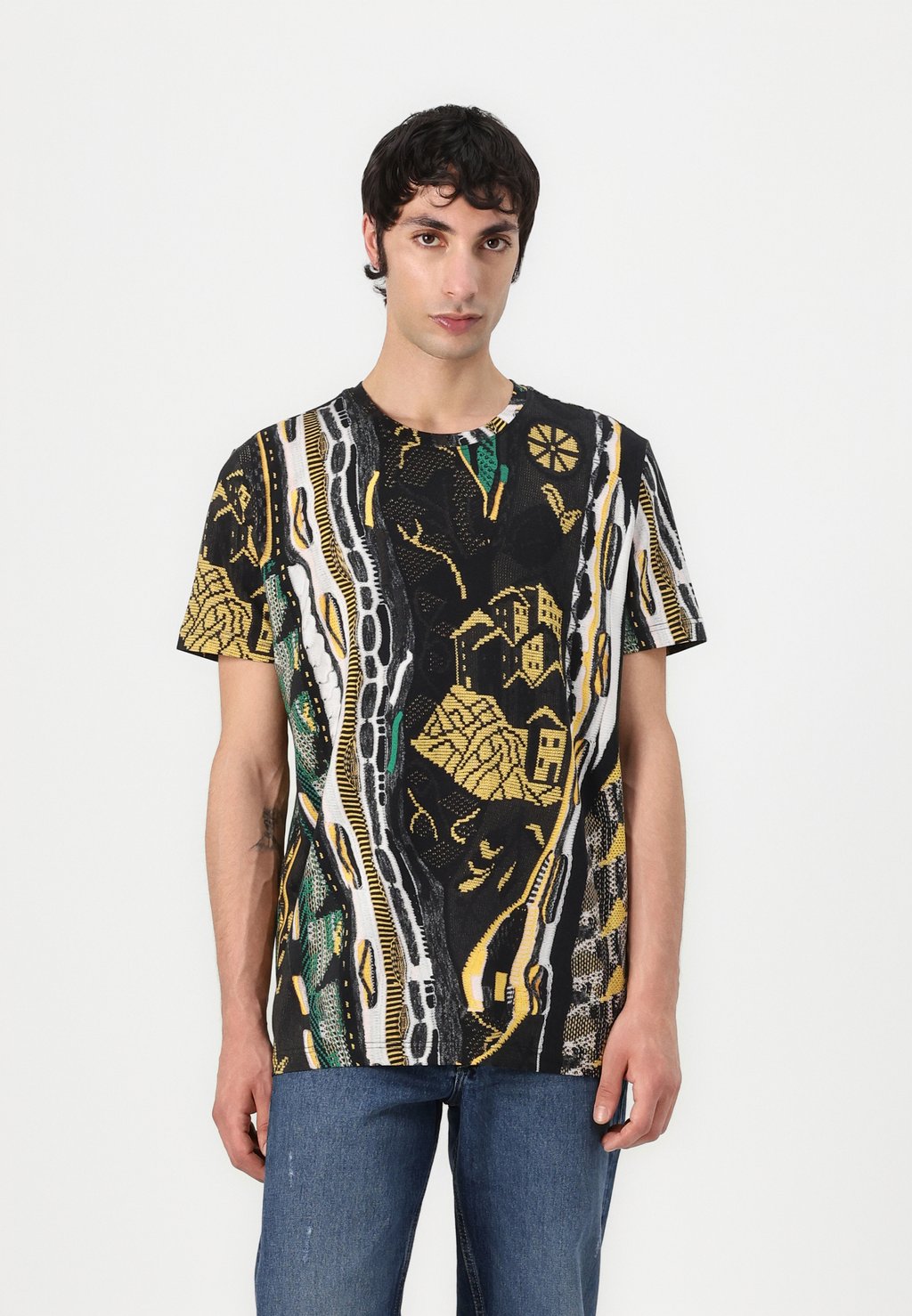 

Футболка с принтом UNISEX Carlo Colucci, черный