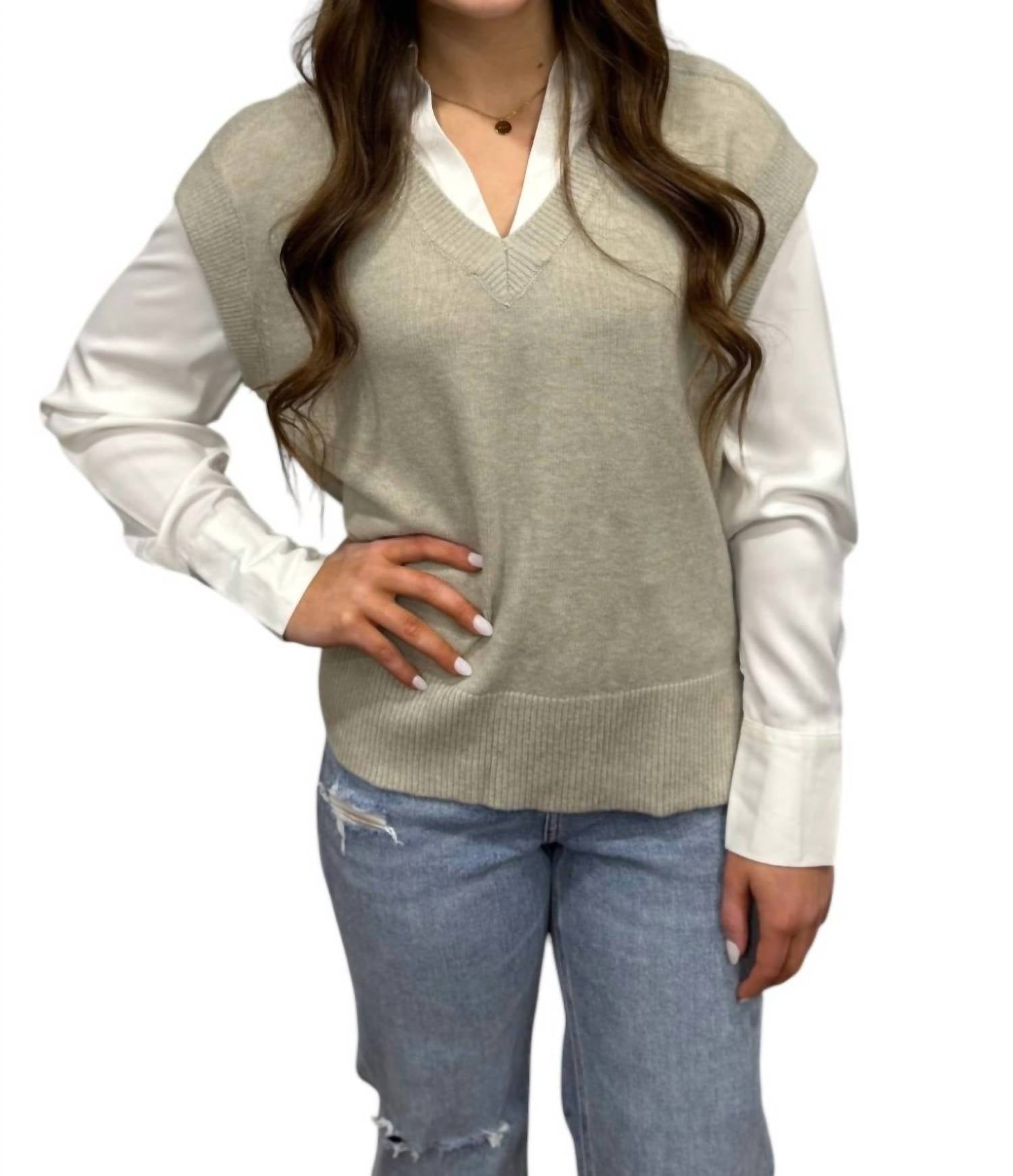 

Свитер-жилет серый ELAN