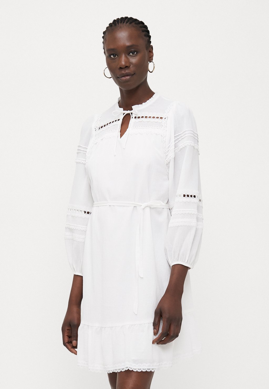 

Повседневное платье ONLVERA DETAIL DRESS ONLY Tall, белый