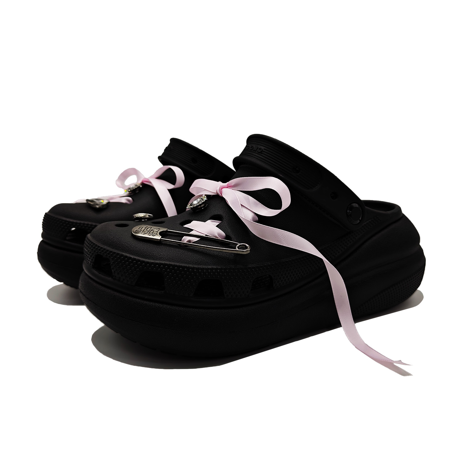 Crocs Классические стеганые клоги Sweetheart с бантиком женские черные, цвет Black — фото 2