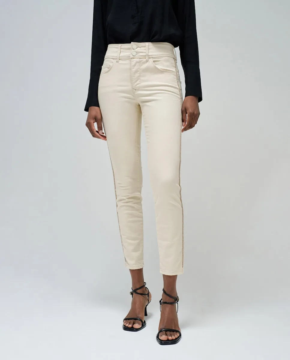 

Секретный толчок в укороченных узких женских джинсах Salsa Jeans, кремовый