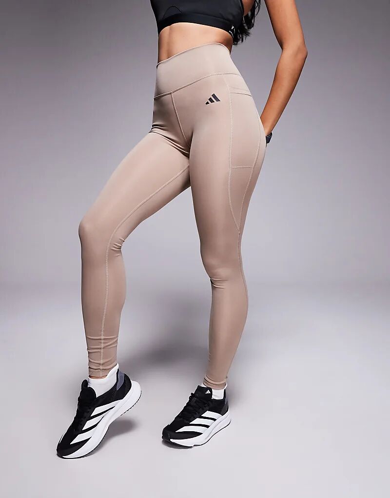 Длинные леггинсы Adidas Training Optime essentials мелово-коричневого цвета — фото 4