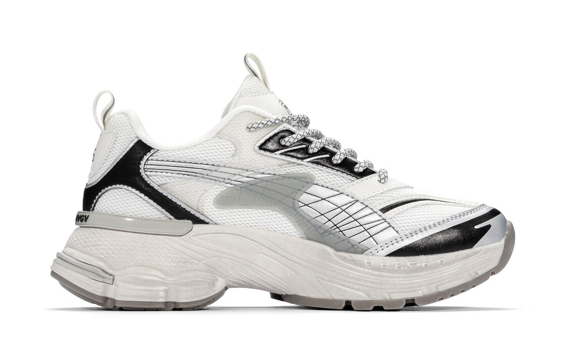 

Кроссовки женские толстые низкие Yearcon, цвет Black/Silver