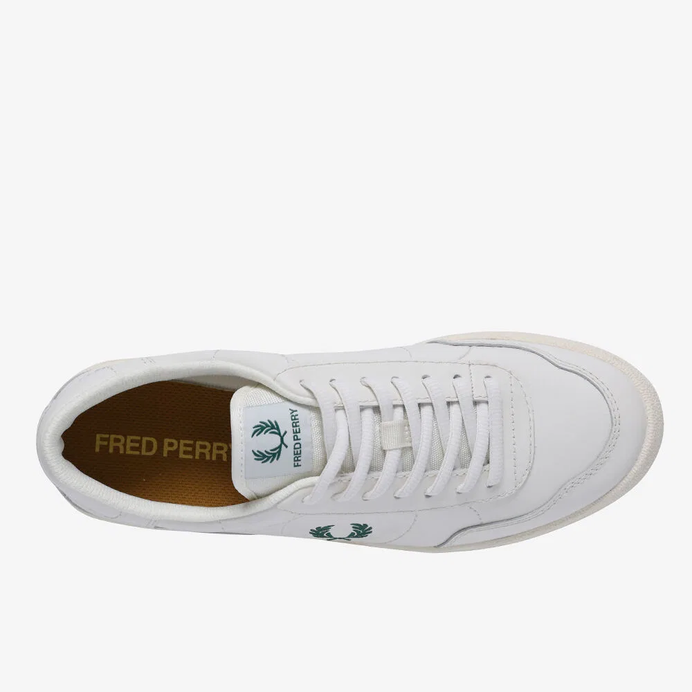 Мужские низкие кеды B11 Leather светло-бежевые с зелёным от Fred Perry — фото 3