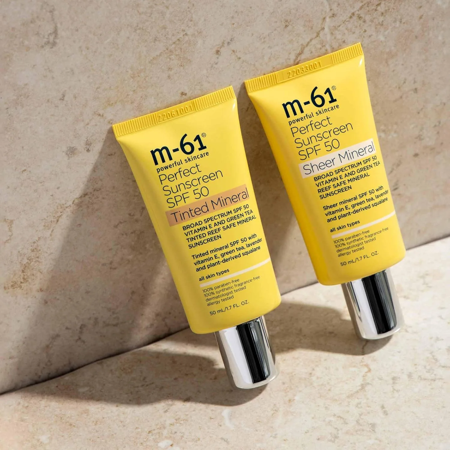 m-61 Perfect Mineral Sunscreen SPF 50 | Безопасный для коралловых рифов минеральный солнцезащитный крем SPF 50 с витамином Е и зеленым чаем, Sheer — фото 3