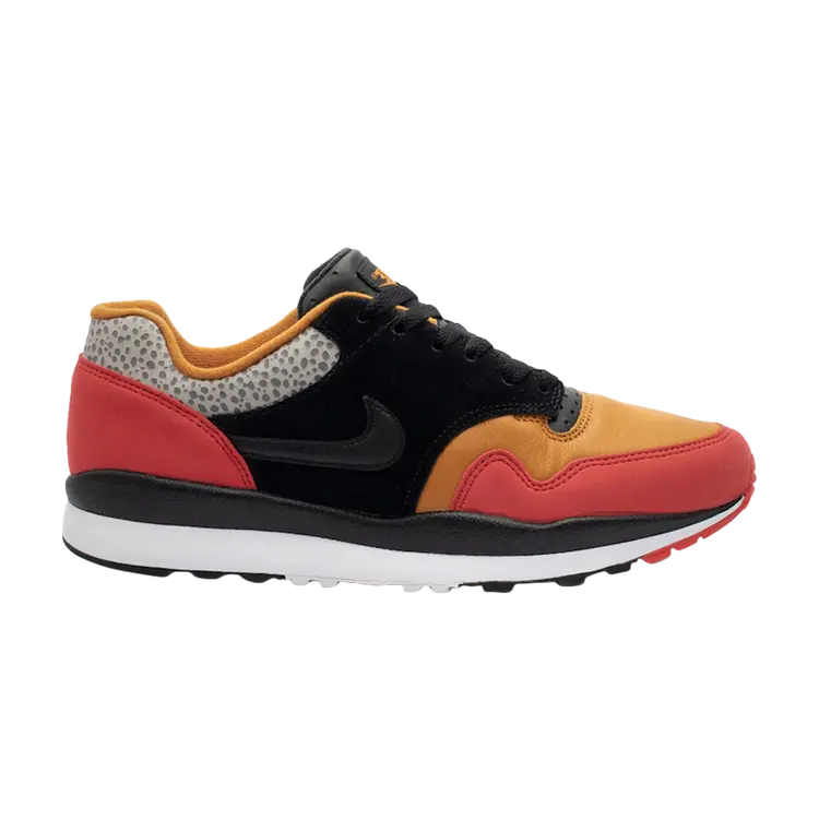 

Кроссовки Nike Air Safari SE 'Red Monarch', красный