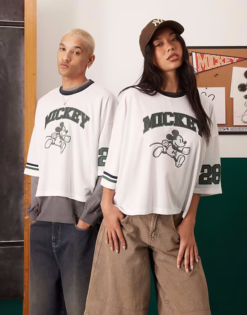 

Укороченная футболка свободного кроя ASOS DESIGN Disney белого цвета с принтом Микки Мауса