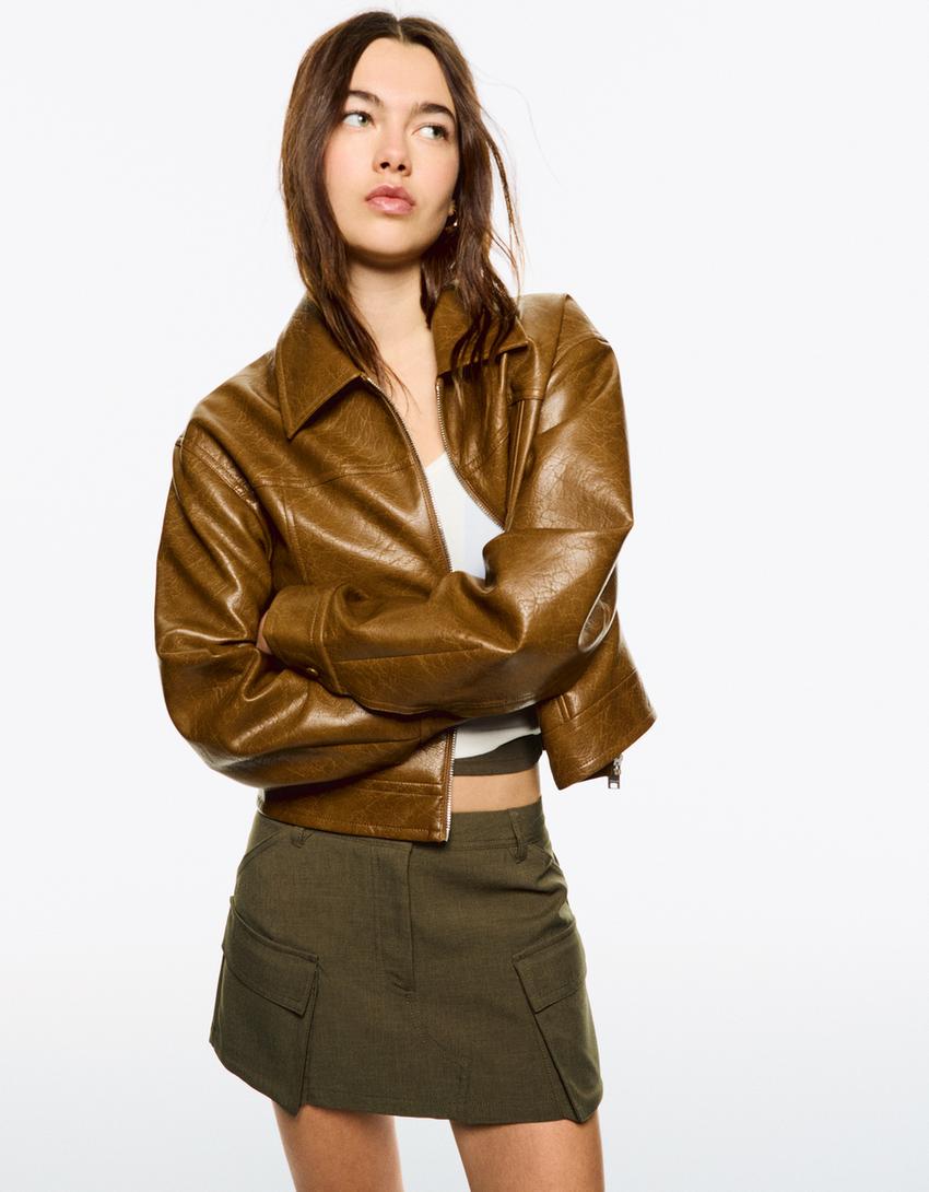 

Шорты для груза Bershka, хаки