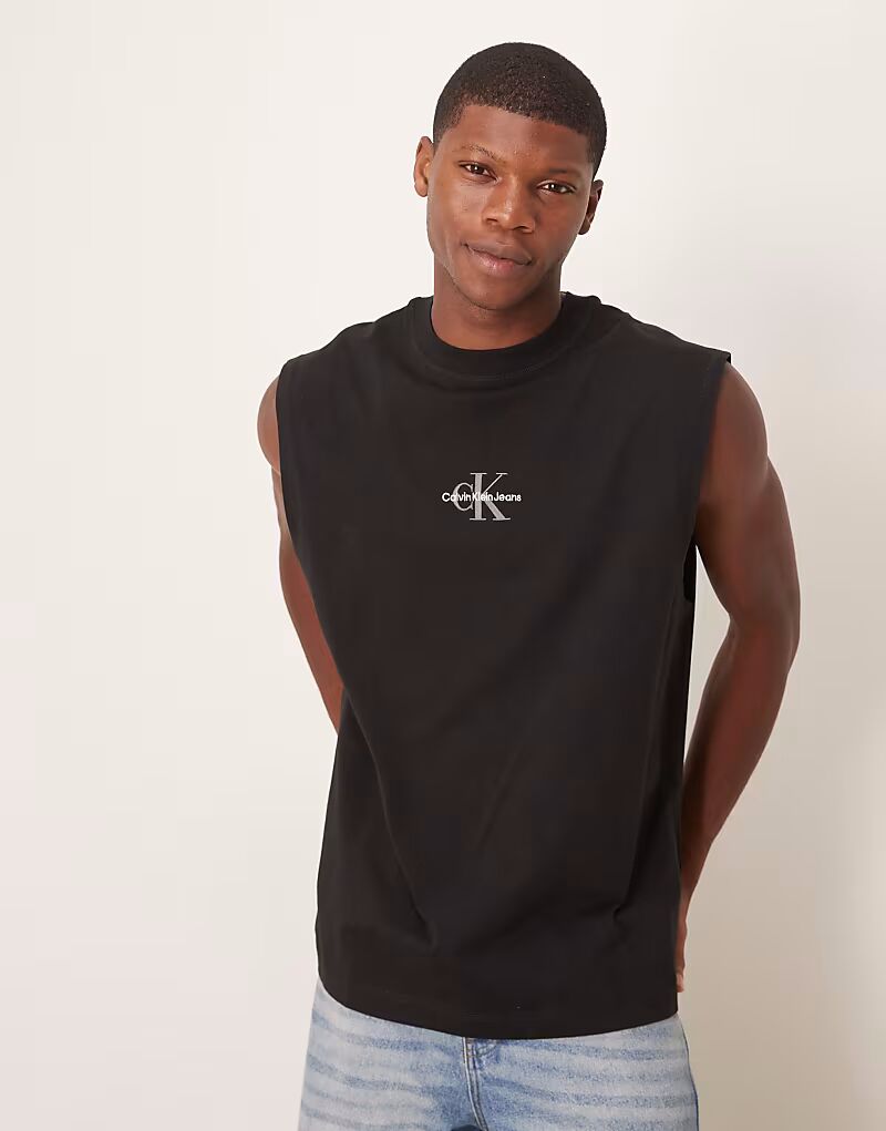

Майка Calvin Klein Jeans monologo черного цвета