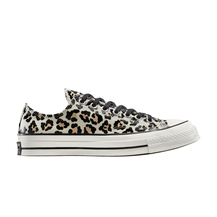 

Кроссовки Chuck 70 Low 'Glow-In-The-Dark Leopard Print', зеленый