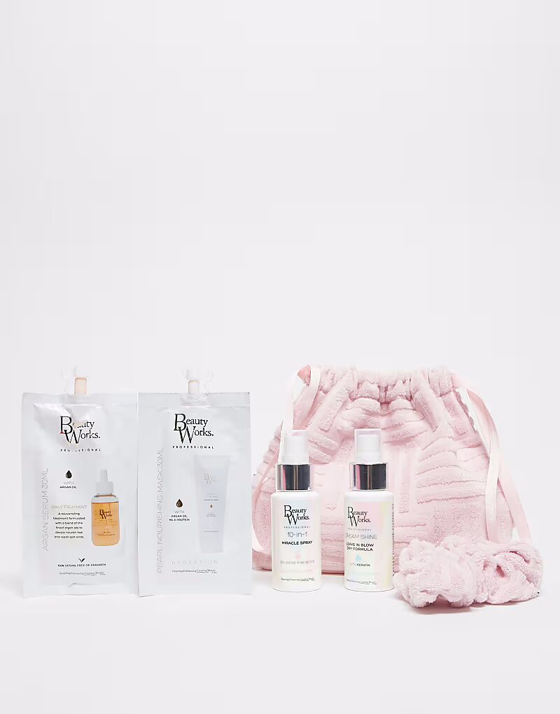 

Эксклюзивный набор увлажняющих восстанавливающих средств Beauty Works, светло-розовый