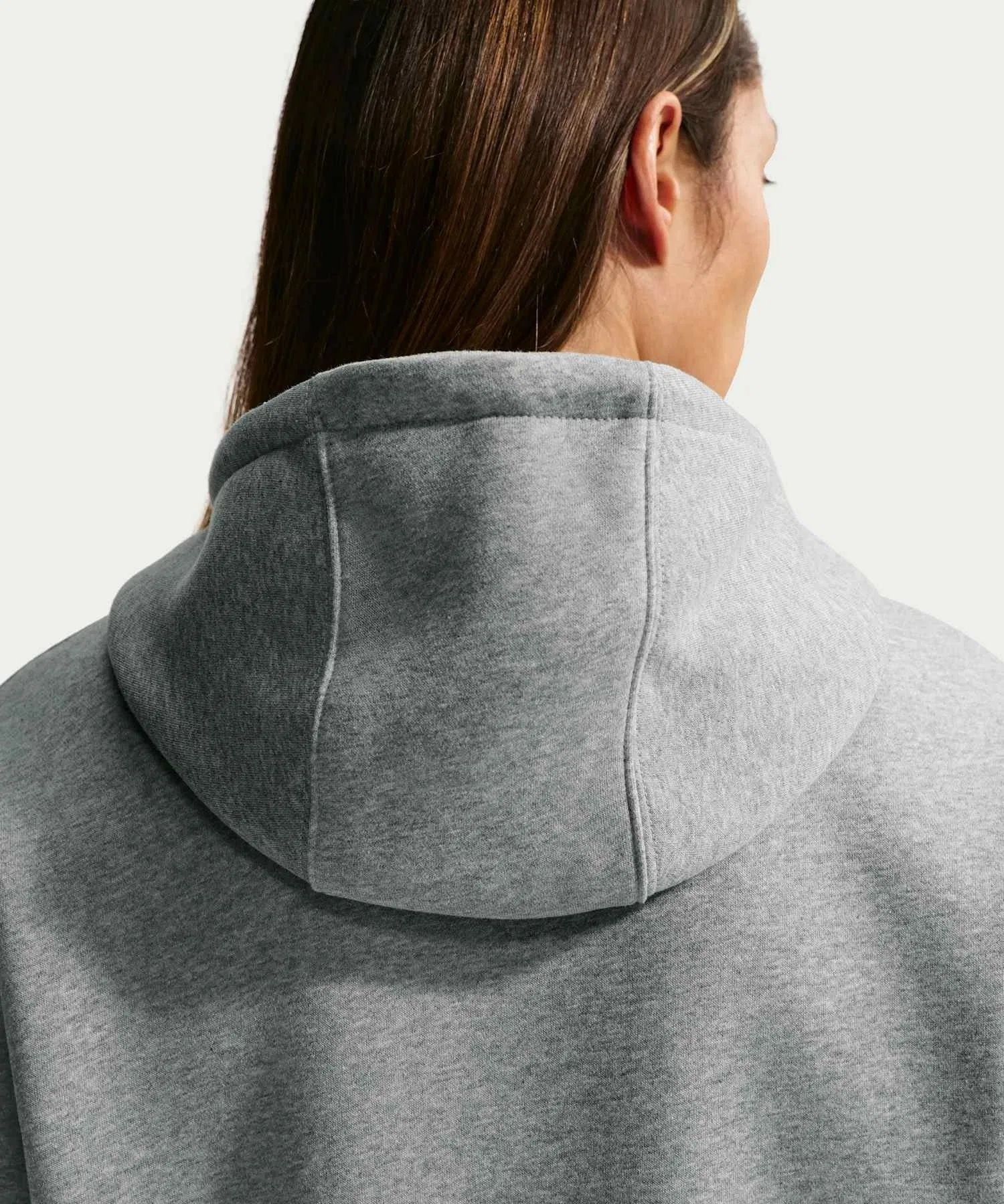 Мужская флисовая толстовка Nike Sportswear Club IF0686-063 темно-серого цвета — фото 3