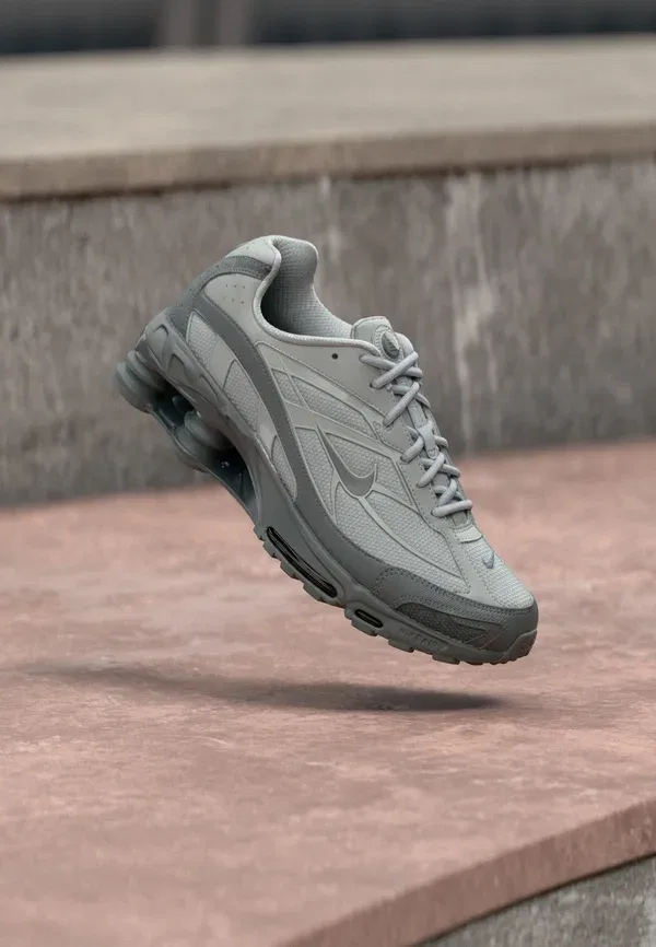 Кроссовки Nike Sportswear Shox Ride 2 New Trainers, светло-серый дымчатый/серый дымчатый