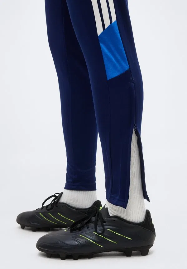 Трусы-Тренировочные штаны tiro 26 essentials, спортивные штаны Adidas Performance, Dark Blue/Bright Royal/White — фото 4
