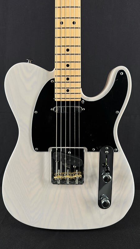 

Электрогитара Suhr Classic T in Transparent White