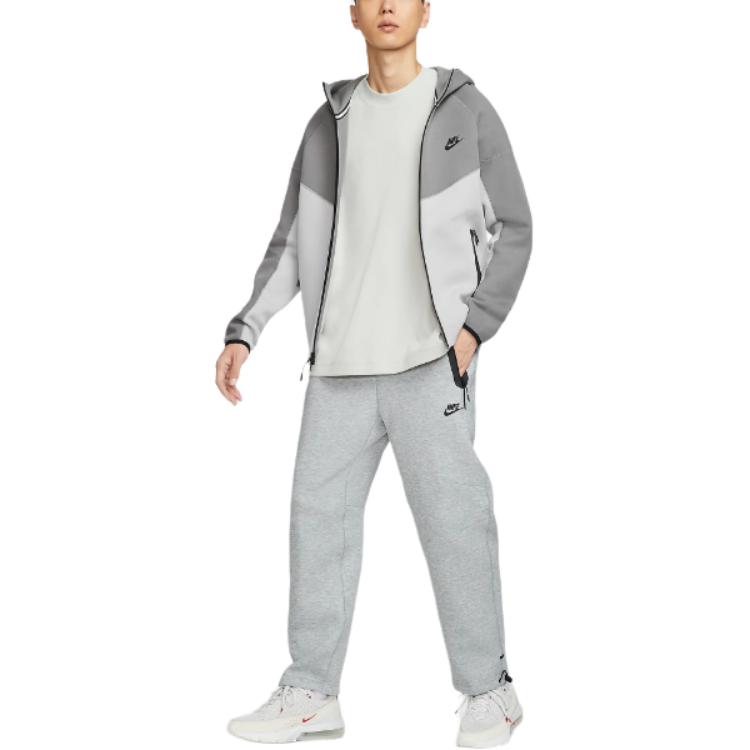 Серые спортивные штаны Nike Tech Knitted для мужчин — фото 2