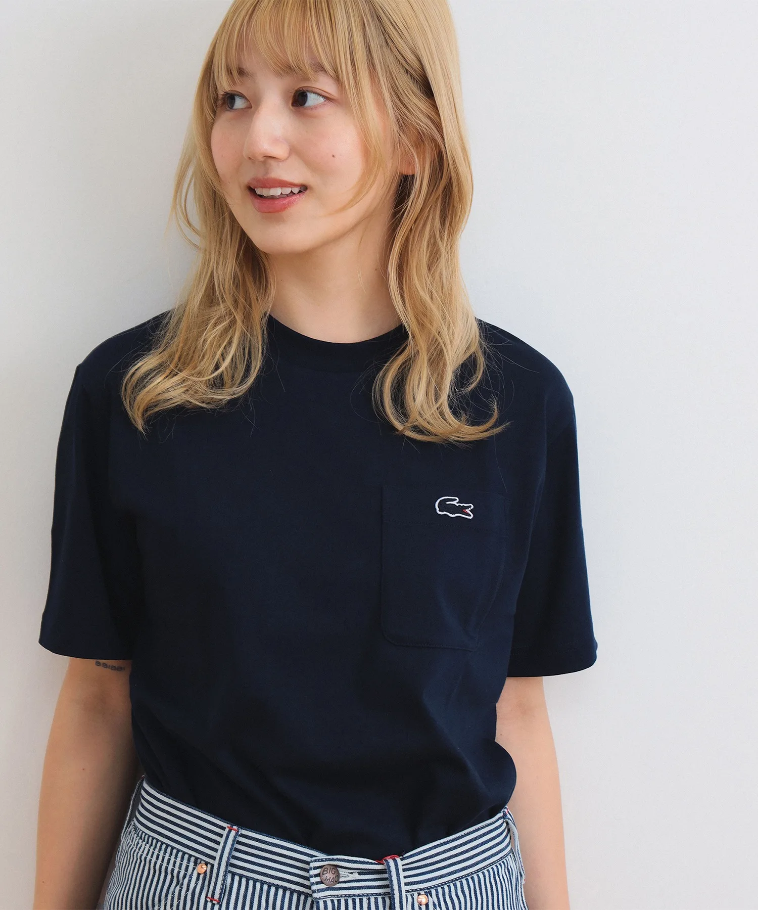 Футболка Lacoste TH5581 белая классическая — фото 2