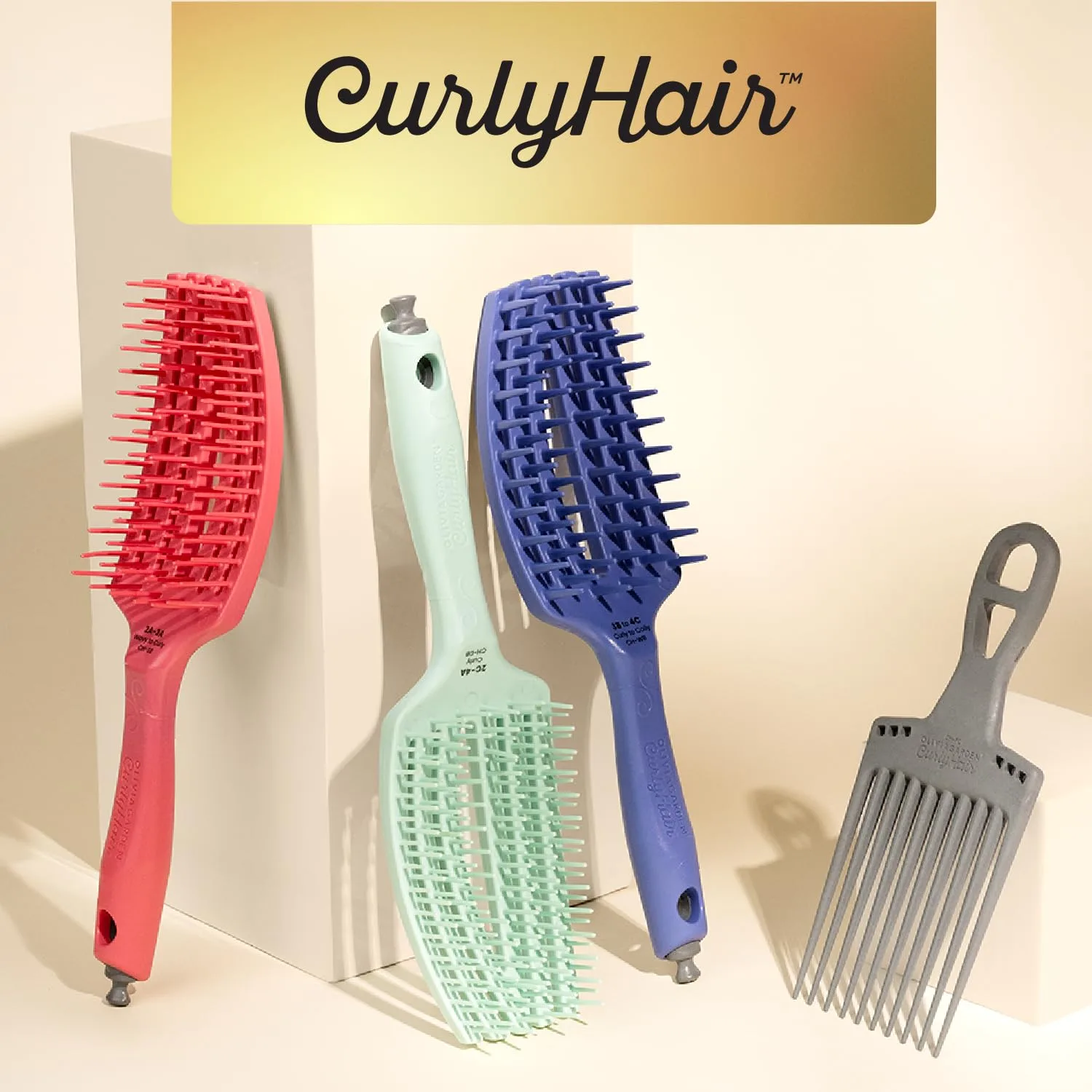 Расческа Olivia Garden CurlyHair для влажных и сухих волос - расческа для кудрявых волос, распутывания, нанесения средств для укладки, стимуляции завивки и ухода за кожей головы. — фото 4
