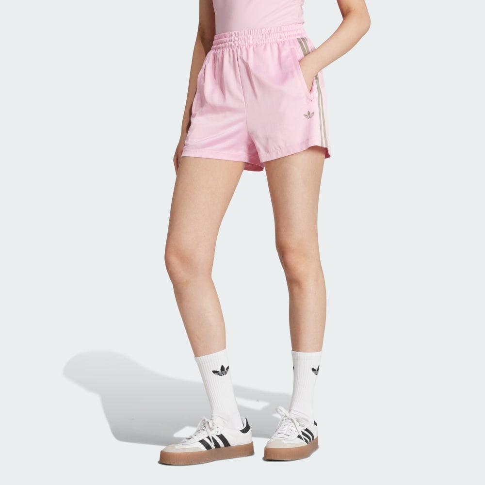 

Шорты Adidas Originals Pinstripe Satin Shorts, цвет True Pink