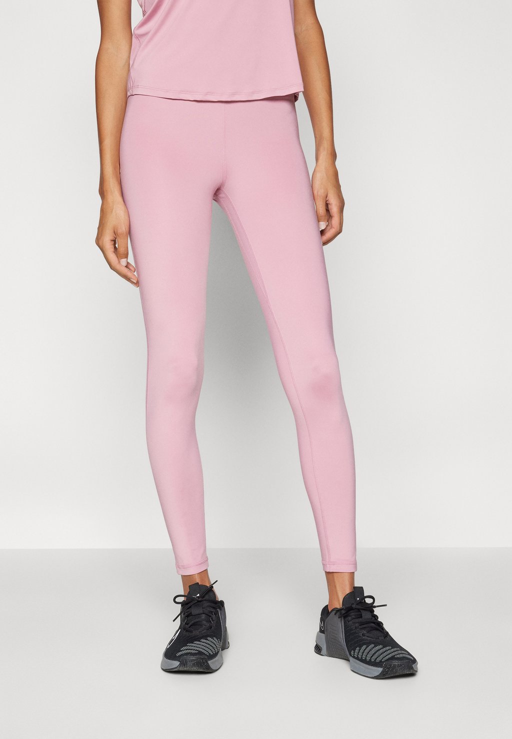 

Леггинсы SCULPT Nike Performance, светло-розовый