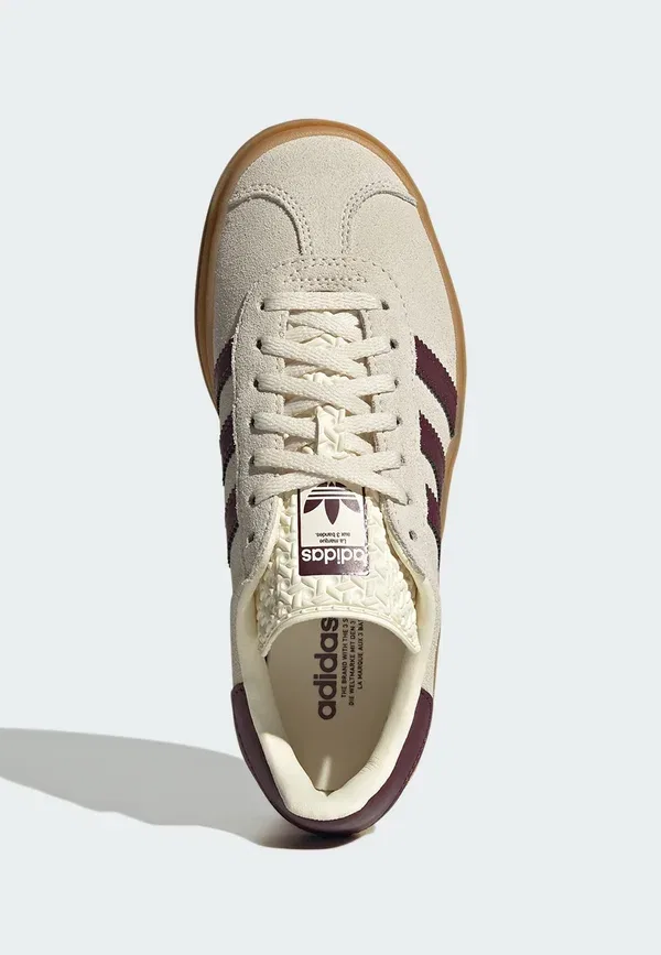 Кроссовки Gazelle Bold J Adidas Originals, кремово-белый, бордовый, золотистый металлик — фото 3