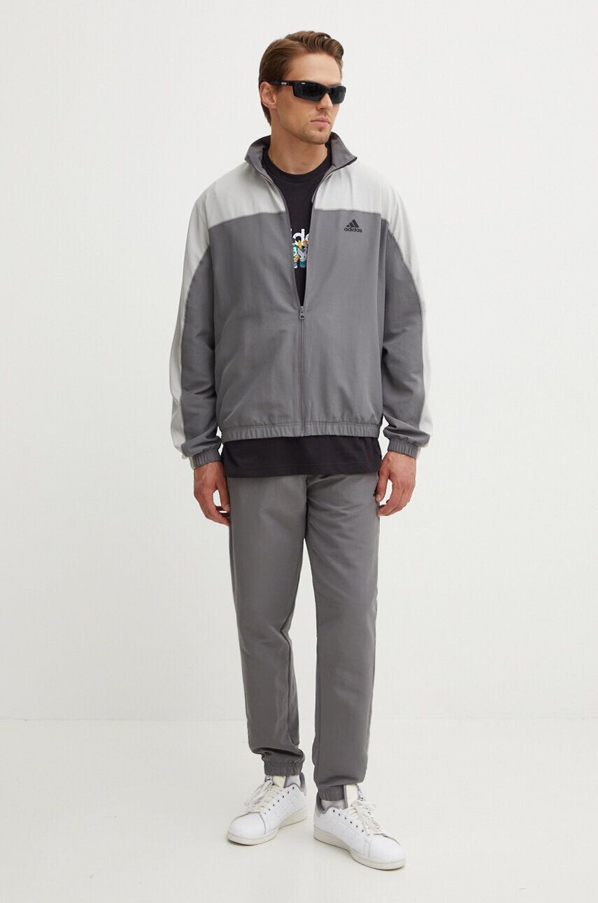 

Adidas спортивный костюм, серый