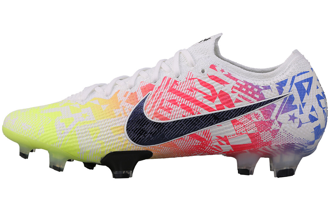 

Мужские футбольные кроссовки Nike Mercurial Vapor 13