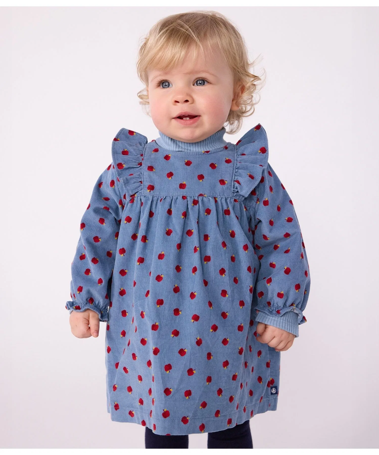 Детское хлопковое платье с яблоками PETIT BATEAU светло-голубое