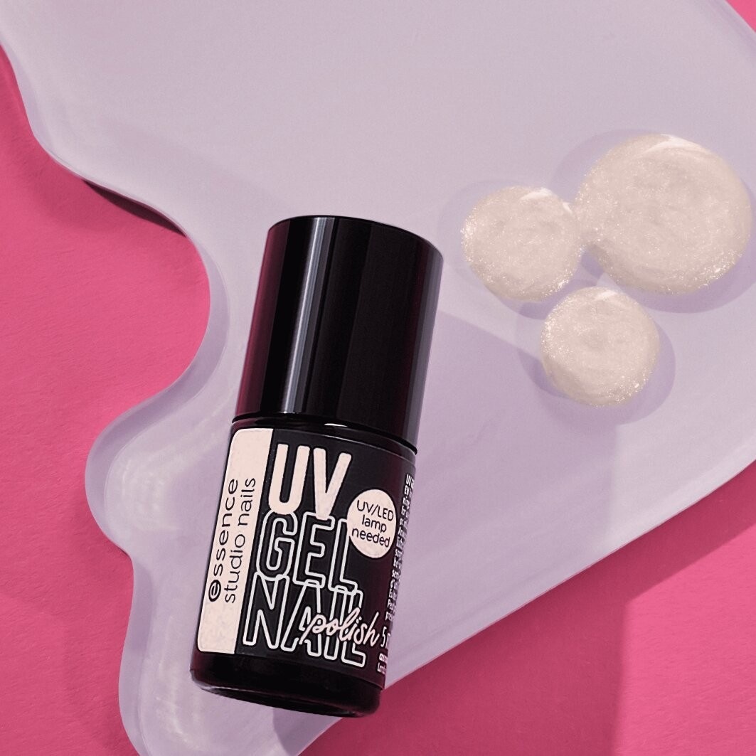 Лак для ногтей studio nails uv gel nail polish Essence, 209 - berrytale breeze, объем 5 мл — фото 3
