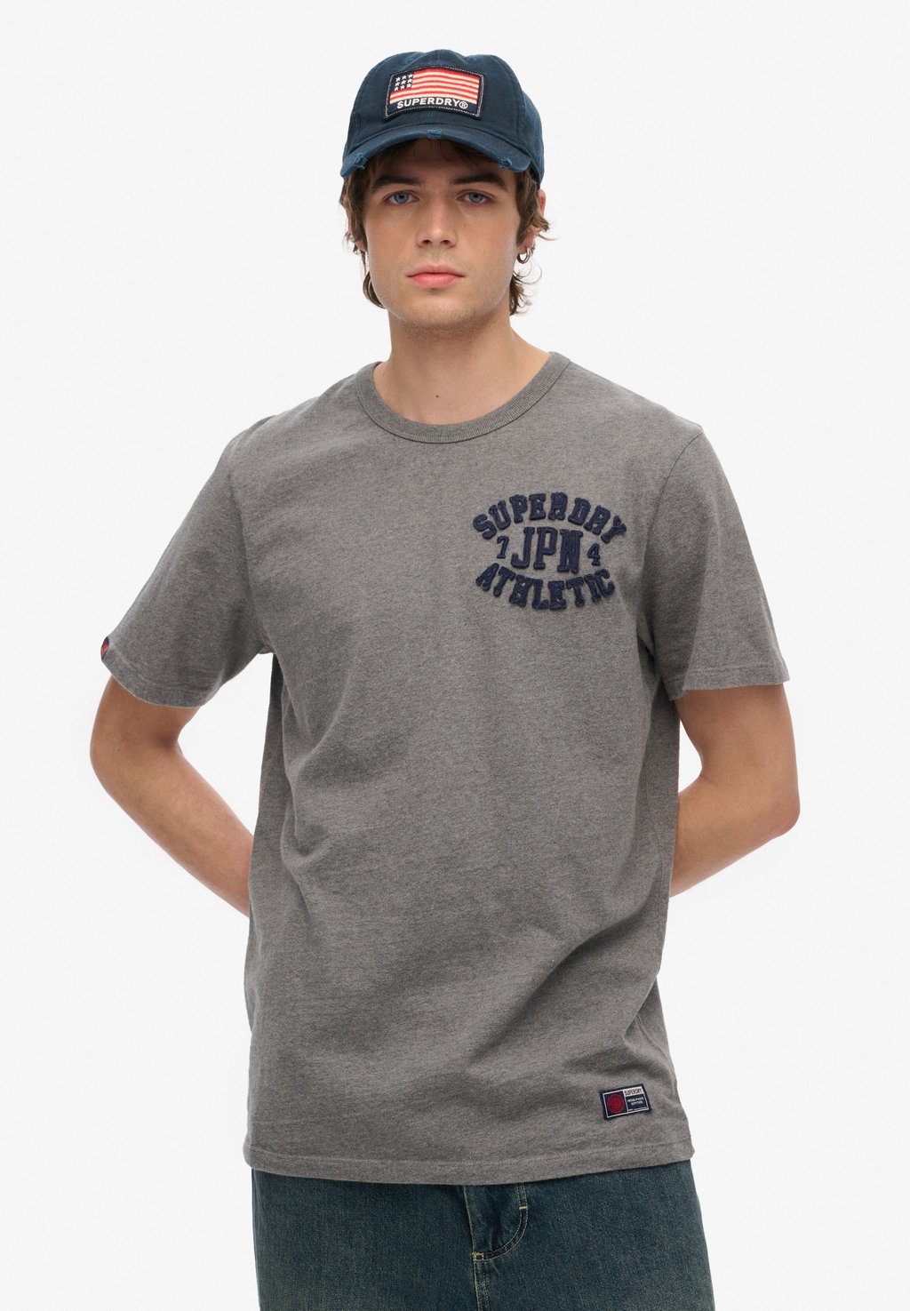 

Футболка с принтом VINTAGE ATHLETIC SHORT SLEEVE Superdry, темно-серый
